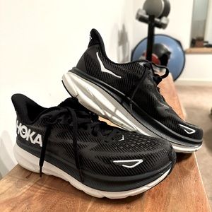 Hoka Clifton version 9